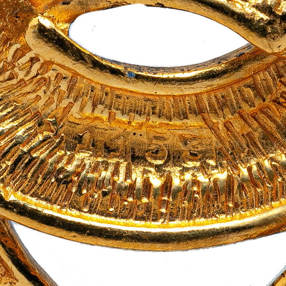 CHANEL Matelasse Coco Mark Brooch Gold Plated - Picture 4 of 8